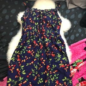 Floral summer short dress. Ruffle detail